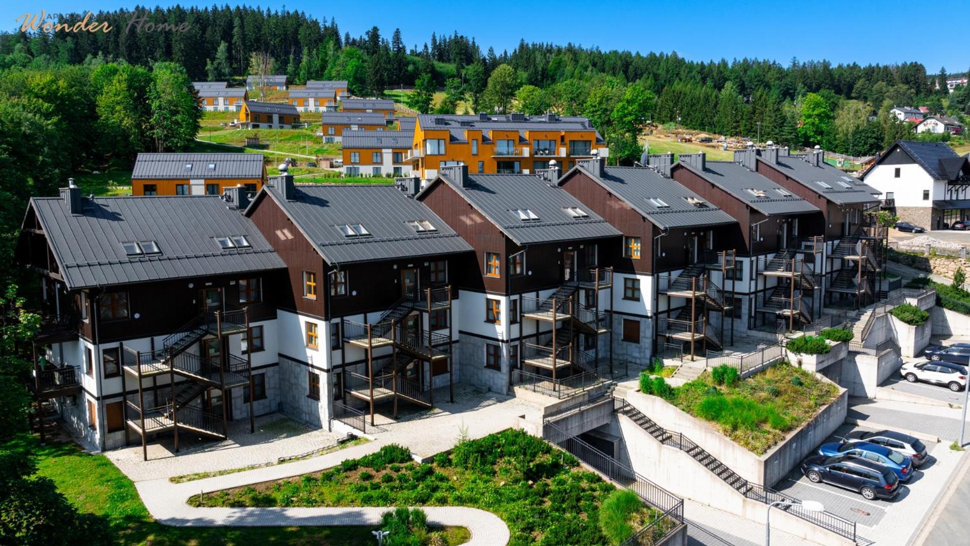 Wonder Home - Apartamenty Residence Karpacz Blisko Stoku Narciarskiego, Z Balkonami I Parkingiem Exterior foto